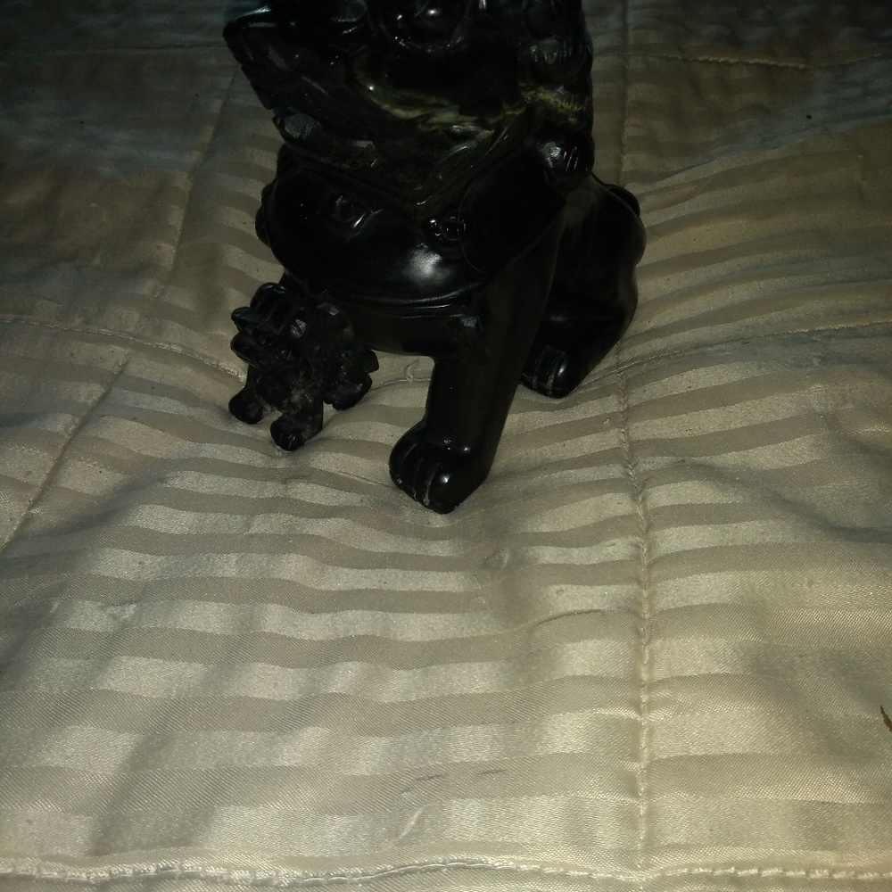 Statues - Picture 3 of 7